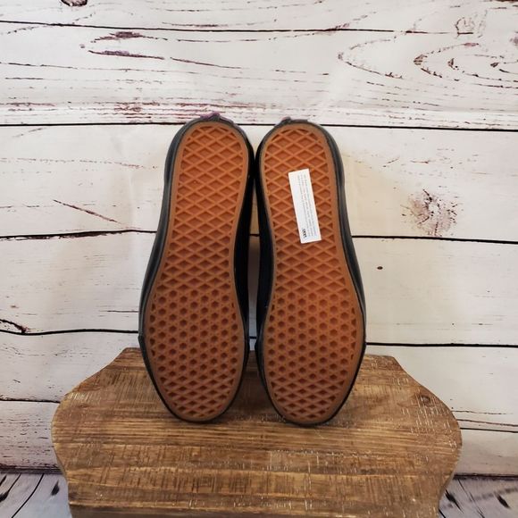 VANS Stray Rats x Vault UA Old Skool NS OG LX Raven Racing Red Unisex BRAND NEW - Picture 7 of 7